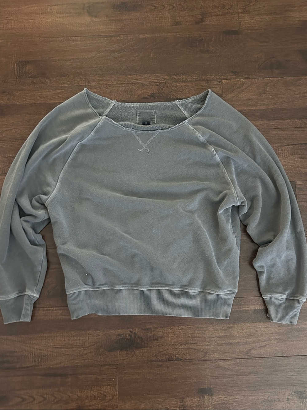 American Eagle Outfitters Men's Crewneck Sweatshirt - Gray